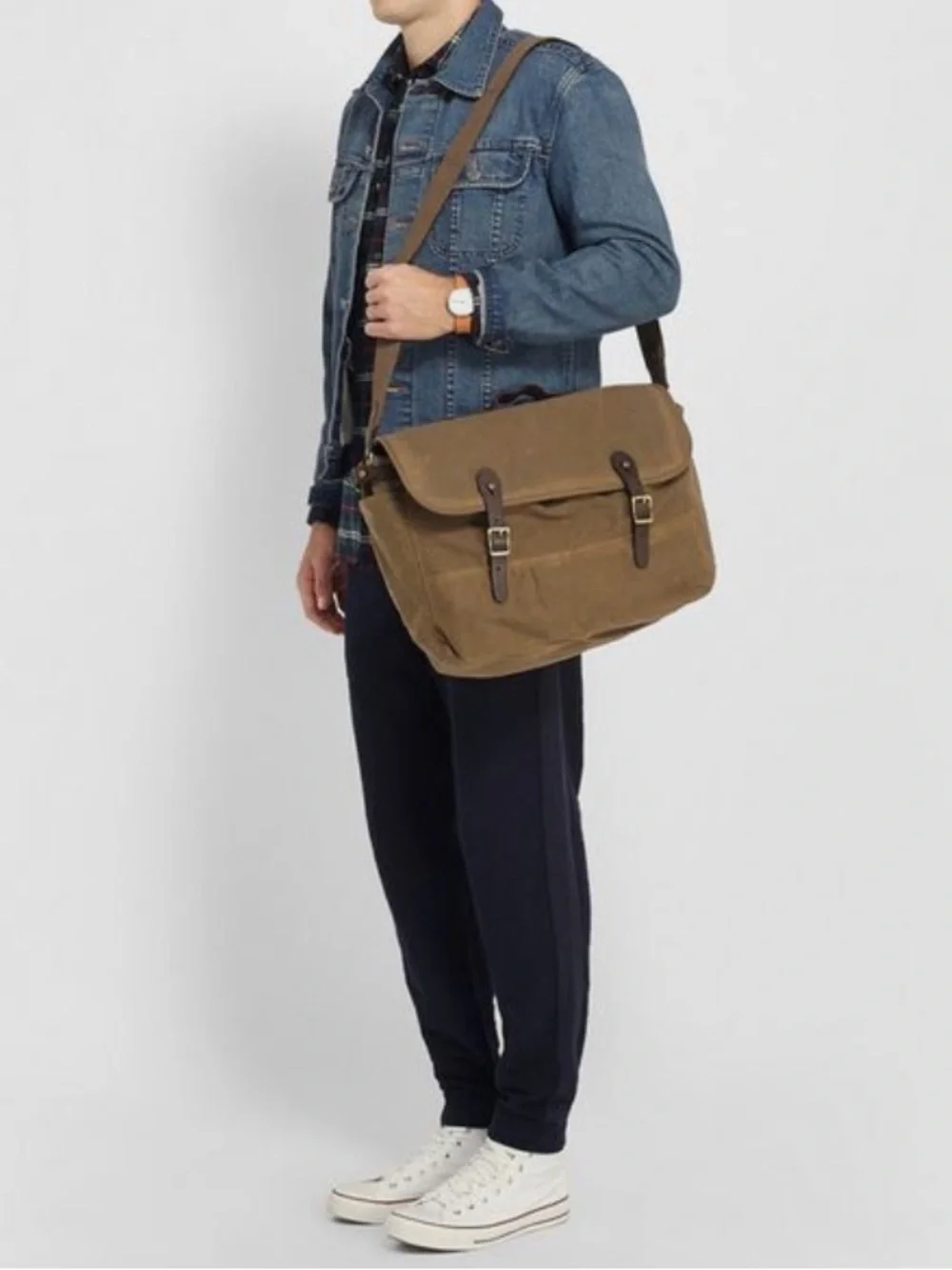 J. CREW MENS ABINGDON BRIEFCASE MESSENGER LAPTOP BAG BROWN KHAKI LEATHER